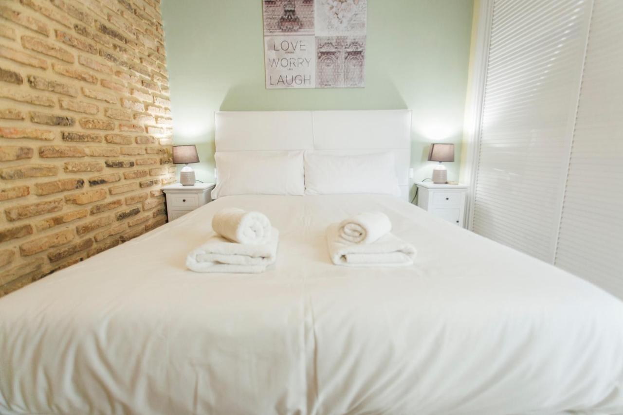 Penthouse Macasta 2Bd Apartment Seville Exterior photo